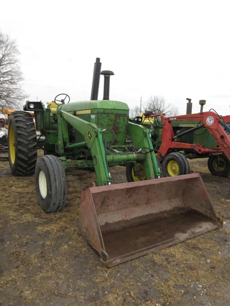 Image of John Deere 4430 Primary image