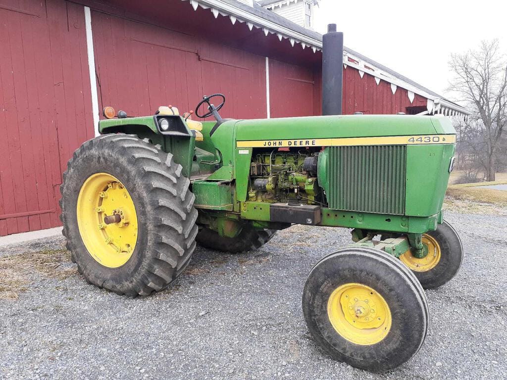 Main image John Deere 4430