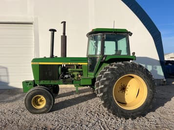 Main image John Deere 4430