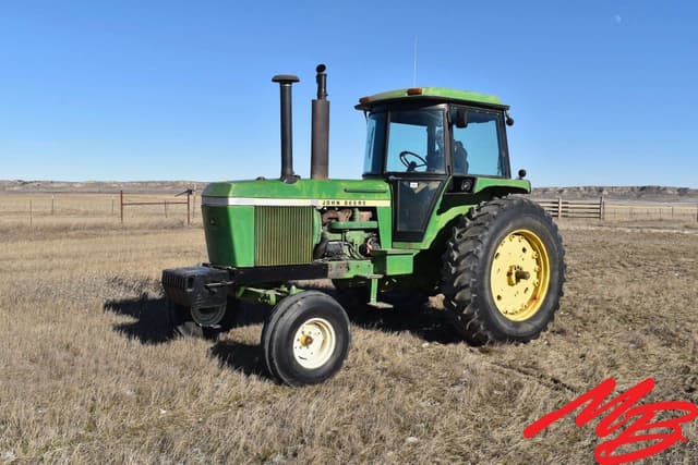 Image of John Deere 4430 equipment image 1