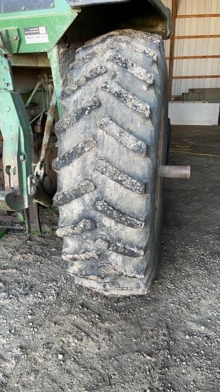 Image of John Deere 4430 equipment image 4