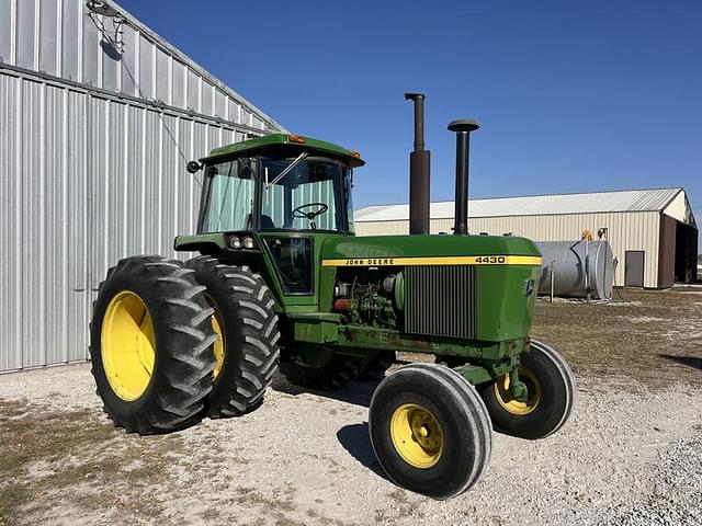 Image of John Deere 4430 equipment image 4