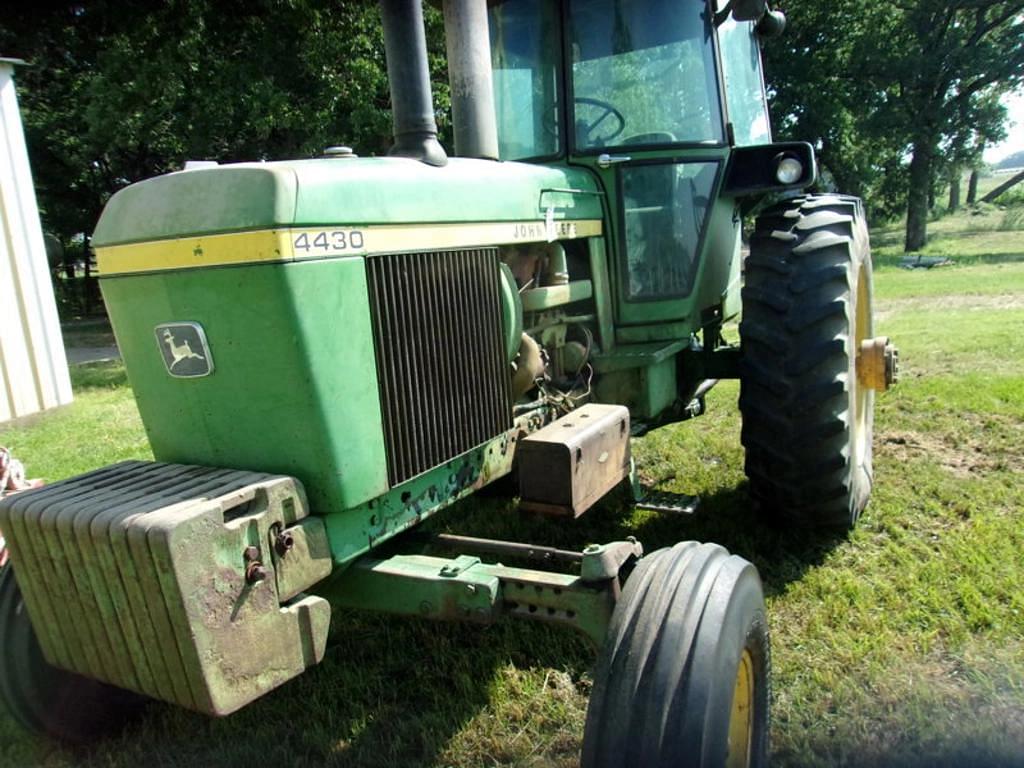 Image of John Deere 4430 Primary image