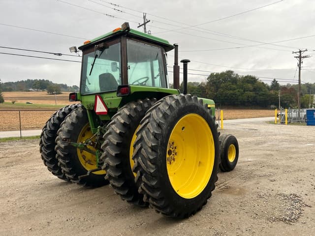Image of John Deere 4430 equipment image 4
