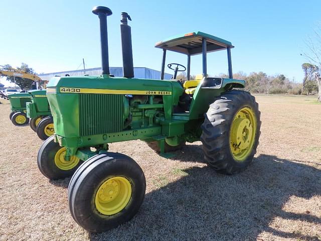 Image of John Deere 4430 equipment image 1