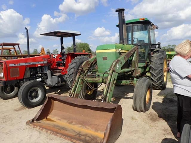 Image of John Deere 4430 equipment image 2