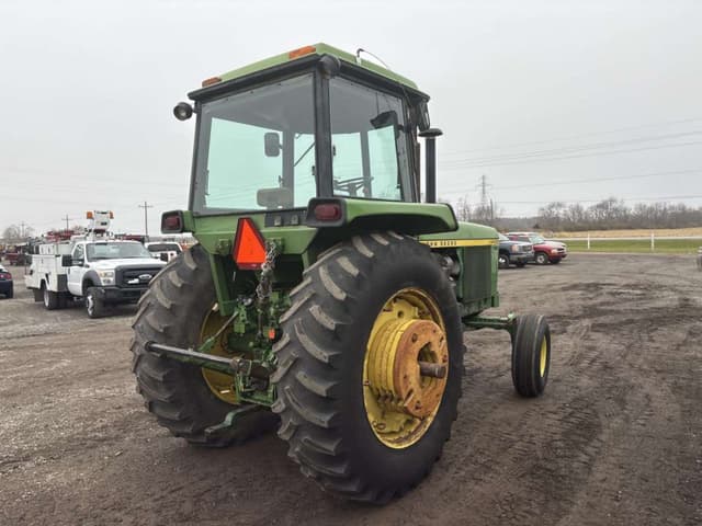Image of John Deere 4430 equipment image 3