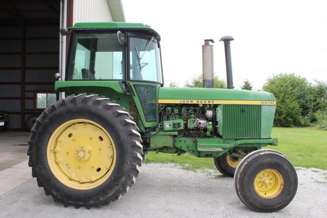 Image of John Deere 4430 equipment image 1