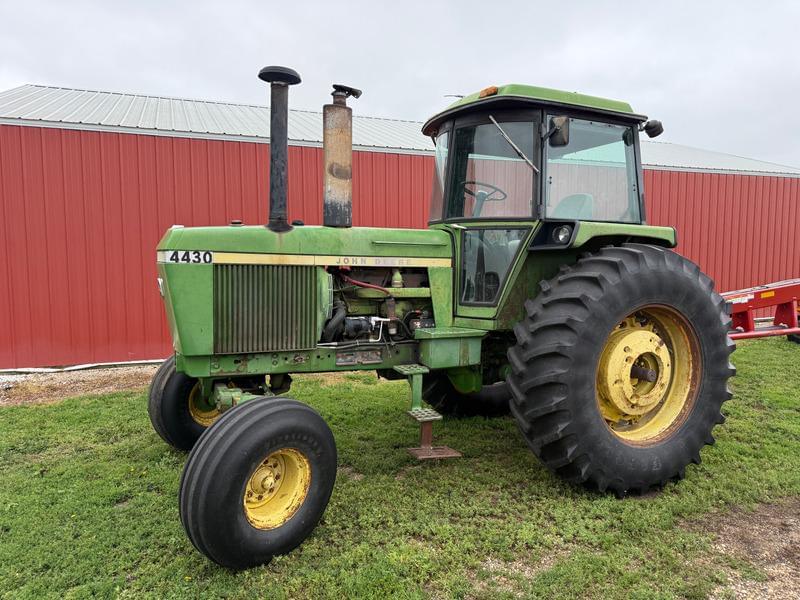 Image of John Deere 4430 Primary image
