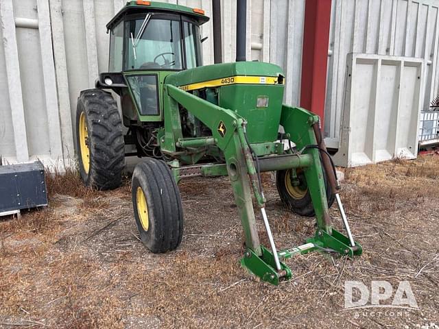 Image of John Deere 4430 equipment image 3