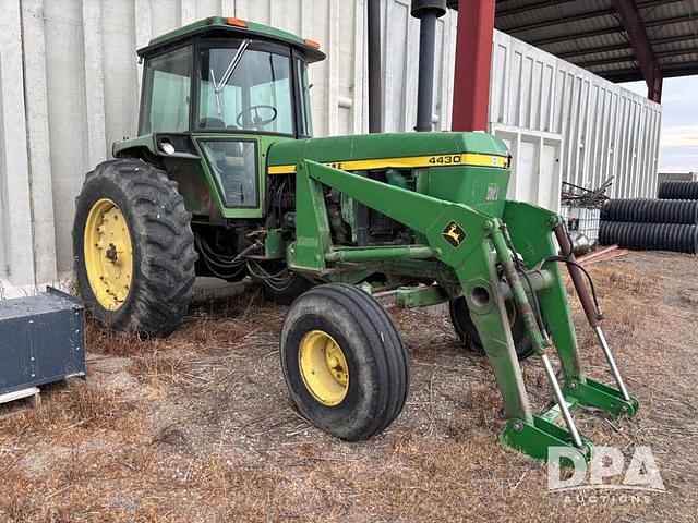 Image of John Deere 4430 equipment image 2