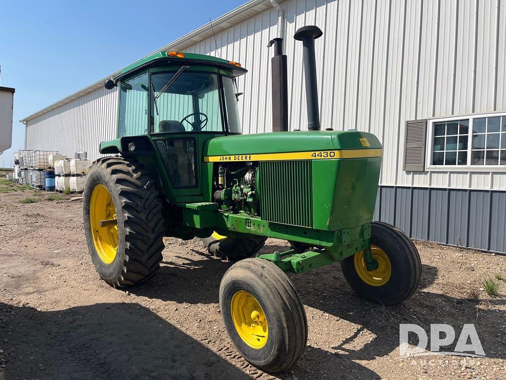 Image of John Deere 4430 Primary image