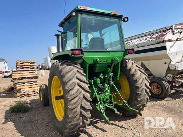 Image of John Deere 4430 equipment image 4