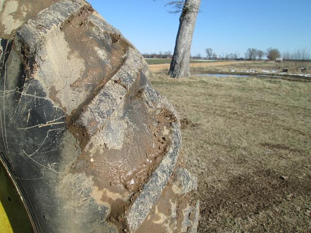 Image of John Deere 4430 equipment image 4