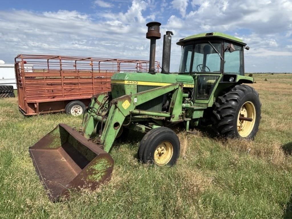 Image of John Deere 4430 Primary image