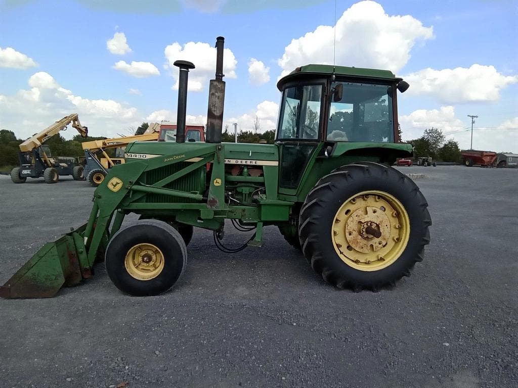 Image of John Deere 4430H Primary image