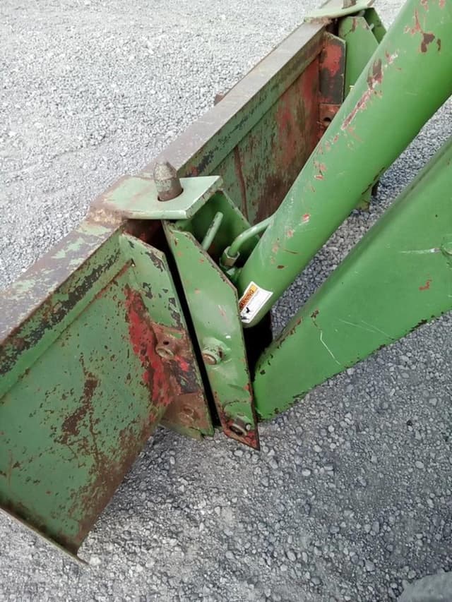 Image of John Deere 4430H equipment image 3