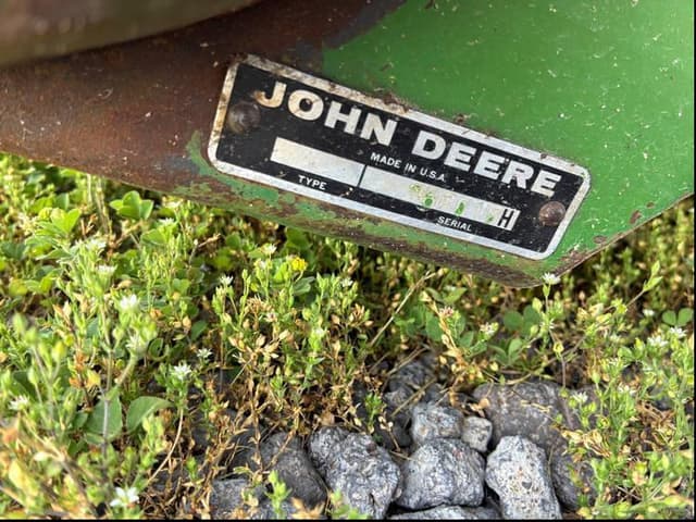 Image of John Deere 444 equipment image 3