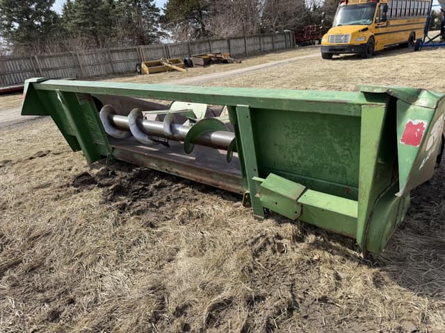 Image of John Deere 444 equipment image 2