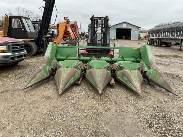 Image of John Deere 444 equipment image 1
