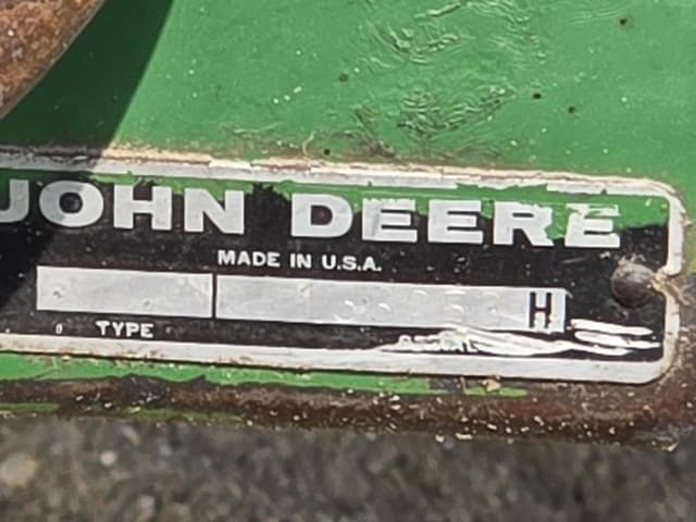Image of John Deere 444 equipment image 3