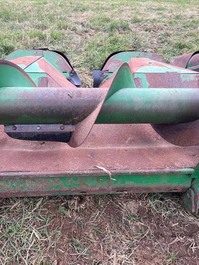 Image of John Deere 444 equipment image 2