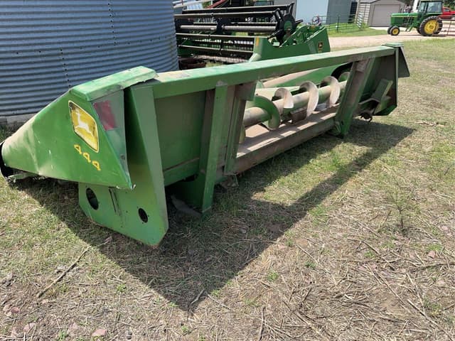 Image of John Deere 444 equipment image 3
