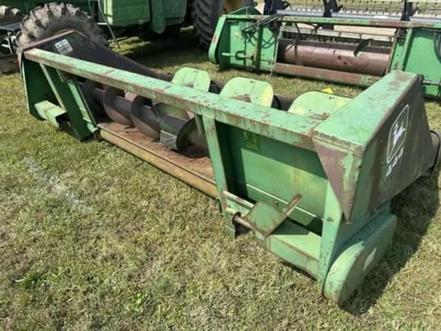Image of John Deere 444 equipment image 3