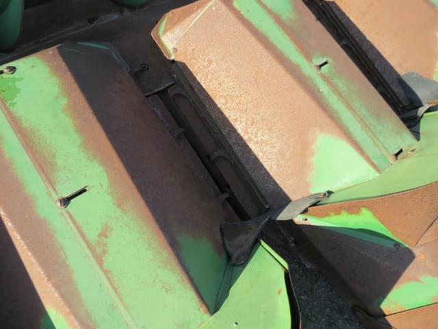 Image of John Deere 444 equipment image 3