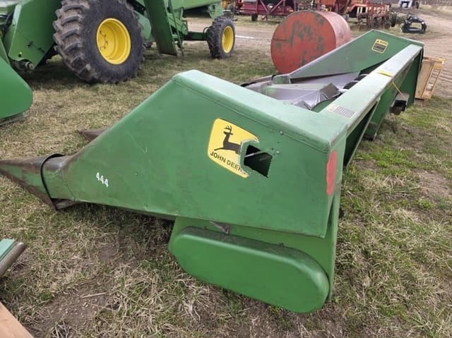 Image of John Deere 444 equipment image 2