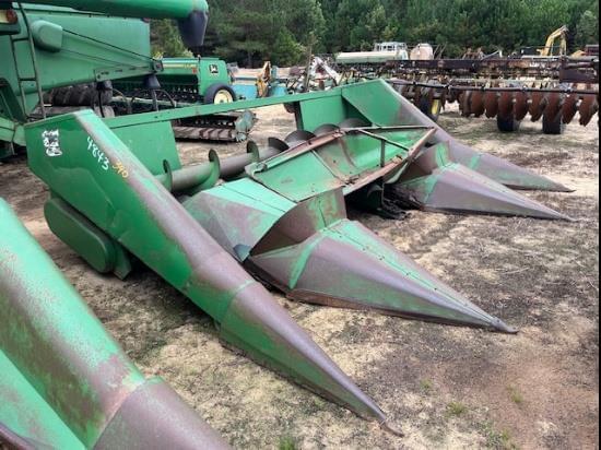 Image of John Deere 444 Primary image