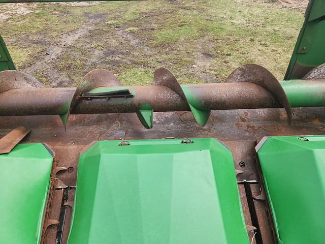 Image of John Deere 444 equipment image 3