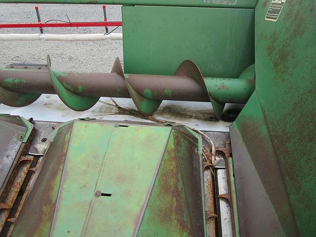 Image of John Deere 444 equipment image 1