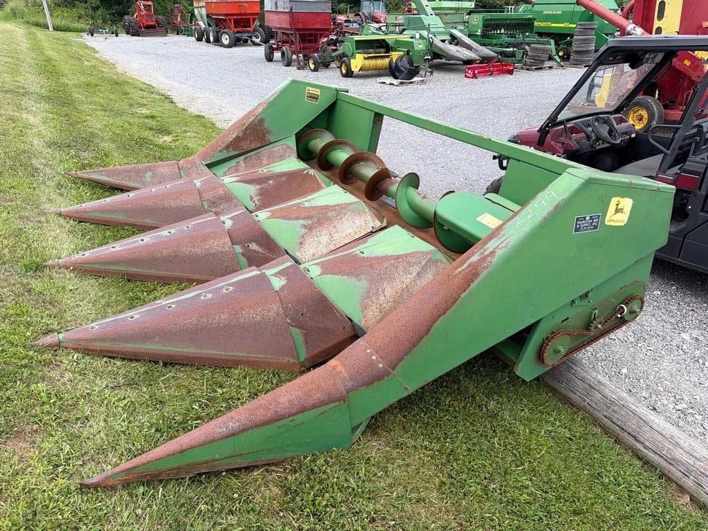 Image of John Deere 444 Primary image