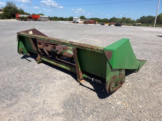 Image of John Deere 444 equipment image 3