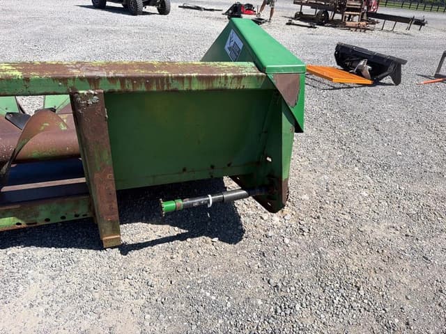 Image of John Deere 444 equipment image 4