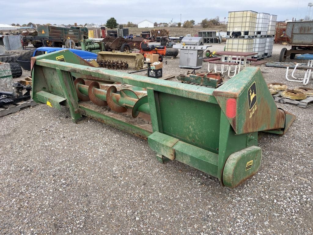 Image of John Deere 444 Image 1
