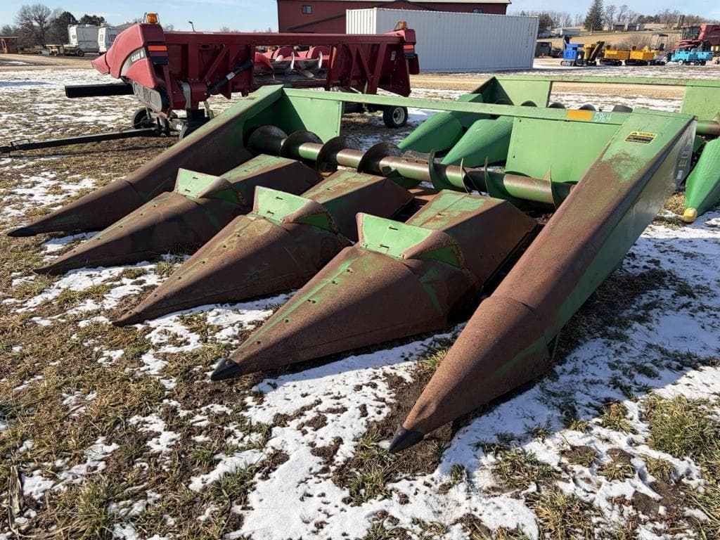 Image of John Deere 444 Primary image