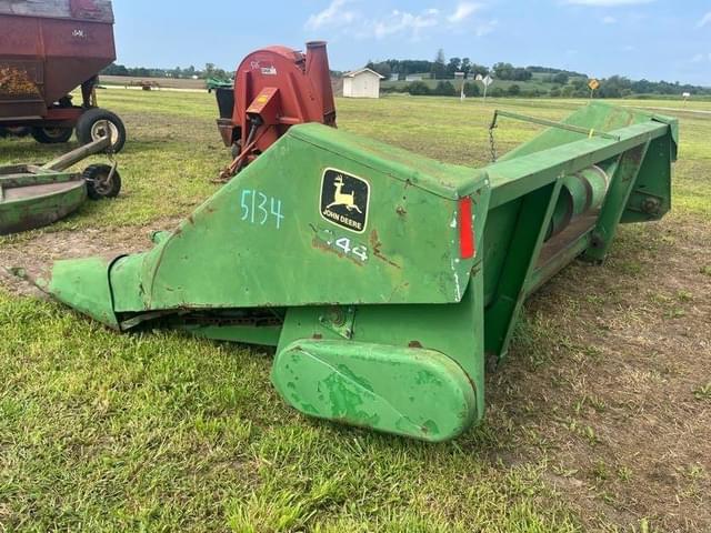 Image of John Deere 444 equipment image 1