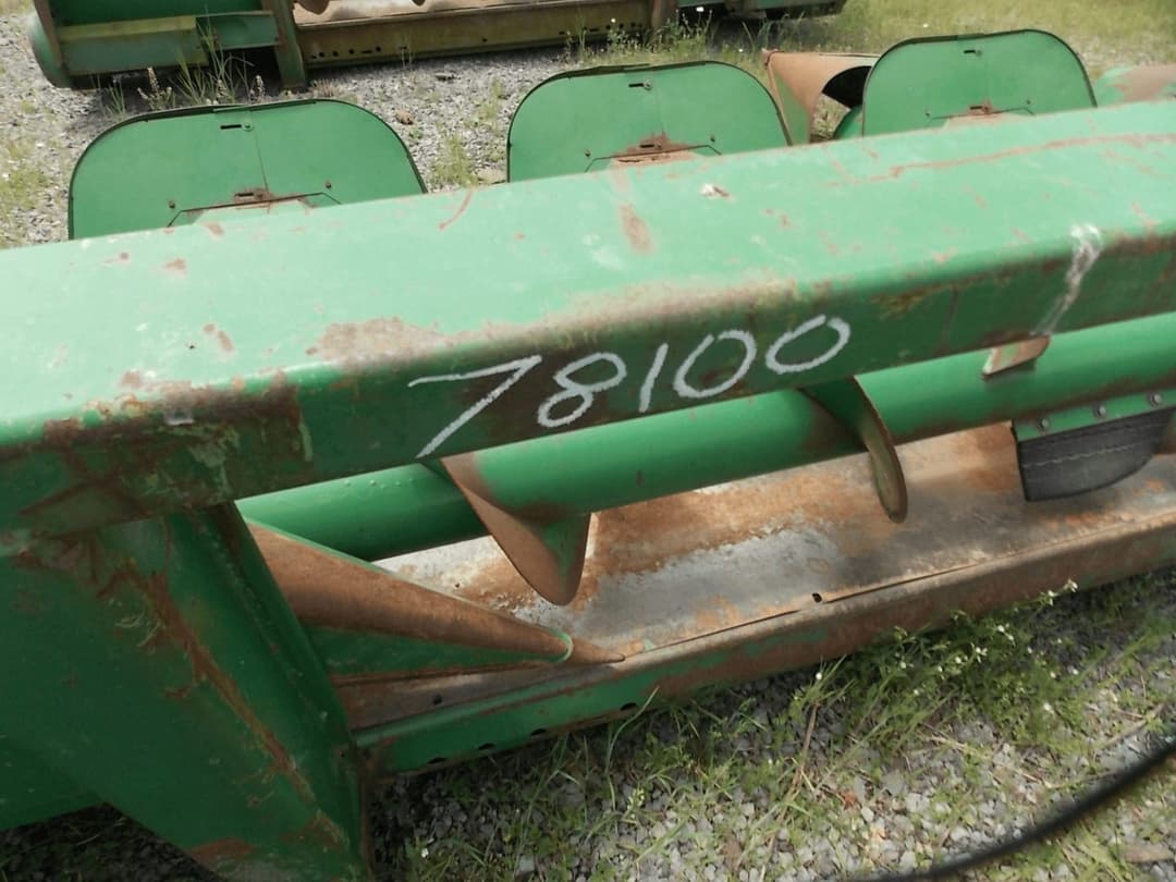 Image of John Deere 444 Image 1