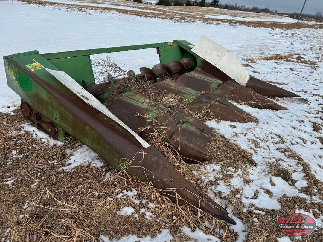 Image of John Deere 444 Primary image