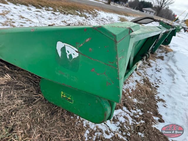 Image of John Deere 444 equipment image 1