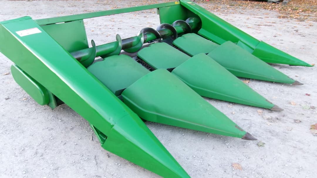 Image of John Deere 444 Primary image