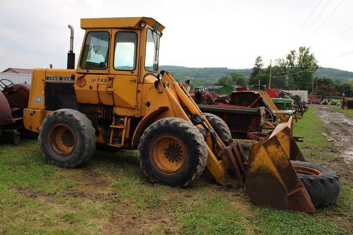 Image of John Deere 444 Primary image