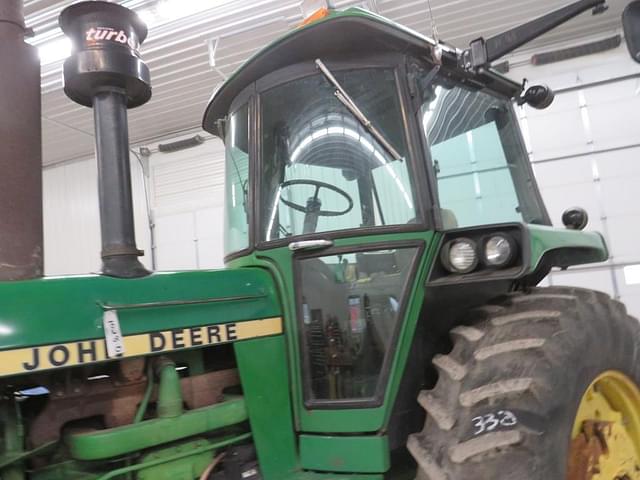 Image of John Deere 4440 equipment image 2