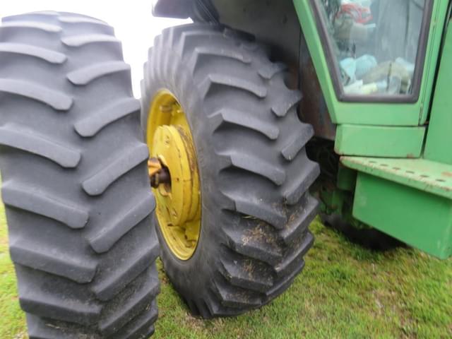Image of John Deere 4440 equipment image 4