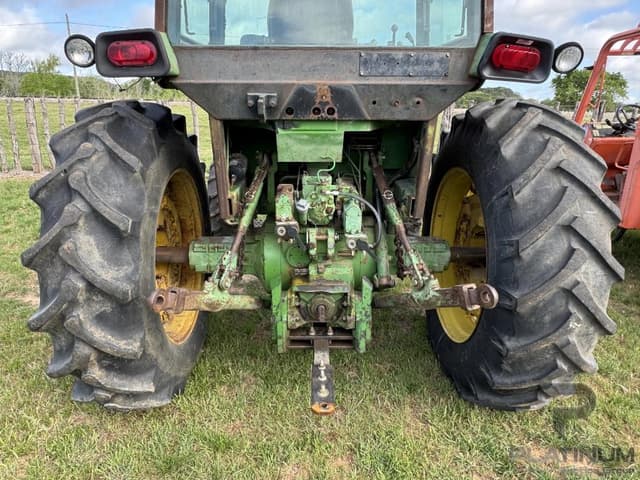 Image of John Deere 4440 equipment image 4