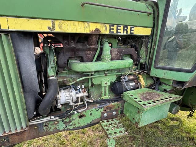 Image of John Deere 4440 equipment image 1