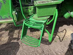 Main image John Deere 4440 14