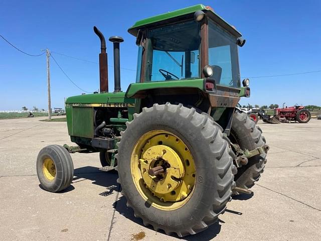 Image of John Deere 4440 equipment image 3